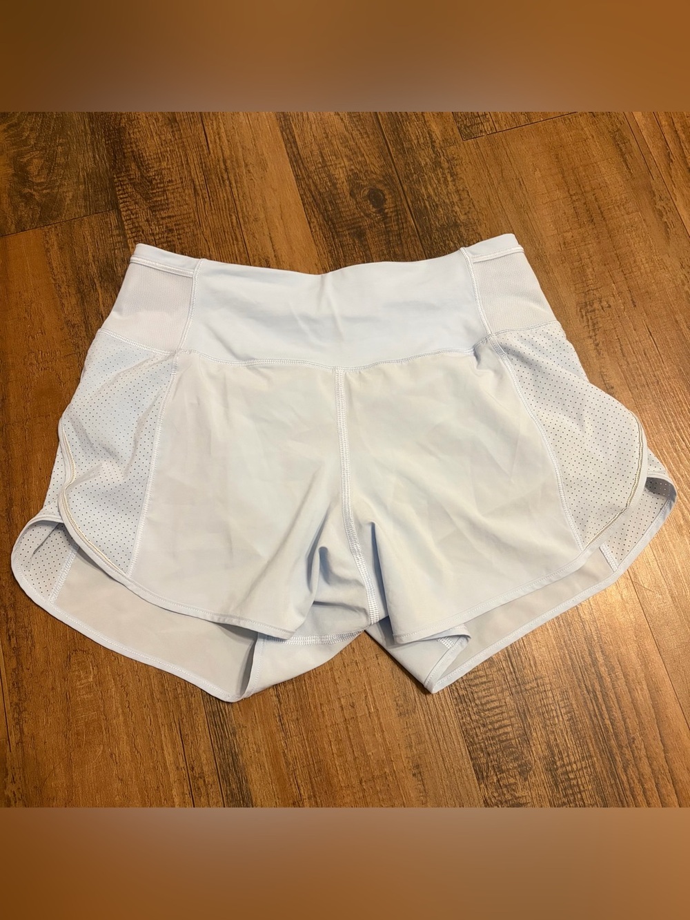 lululemon size 4
